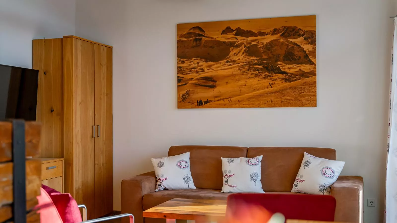 Tauern Suites Mitterwirt TOP 222-Living room