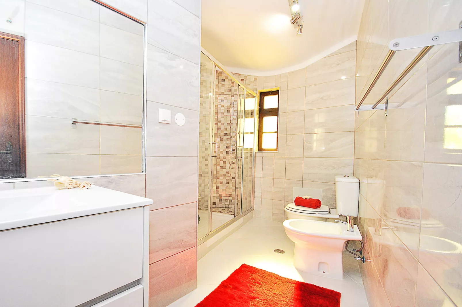 Villa Isa Joe-Bathroom