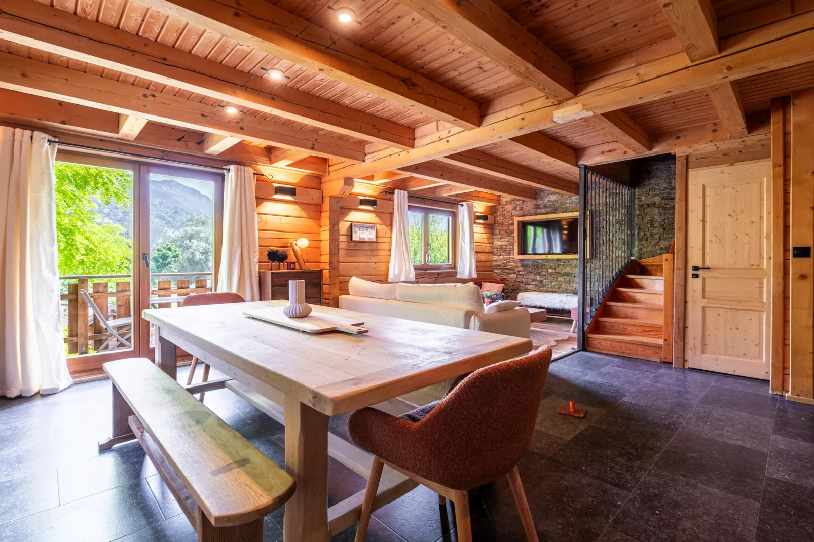 BOIS DE CHAMPELLE N°28 - 4P8-Living room