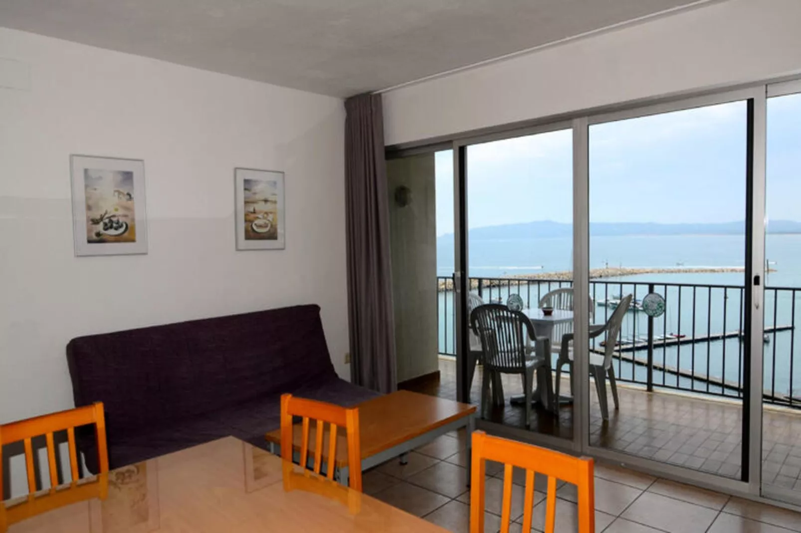Appartements à L'Estartit-Exterior summer
