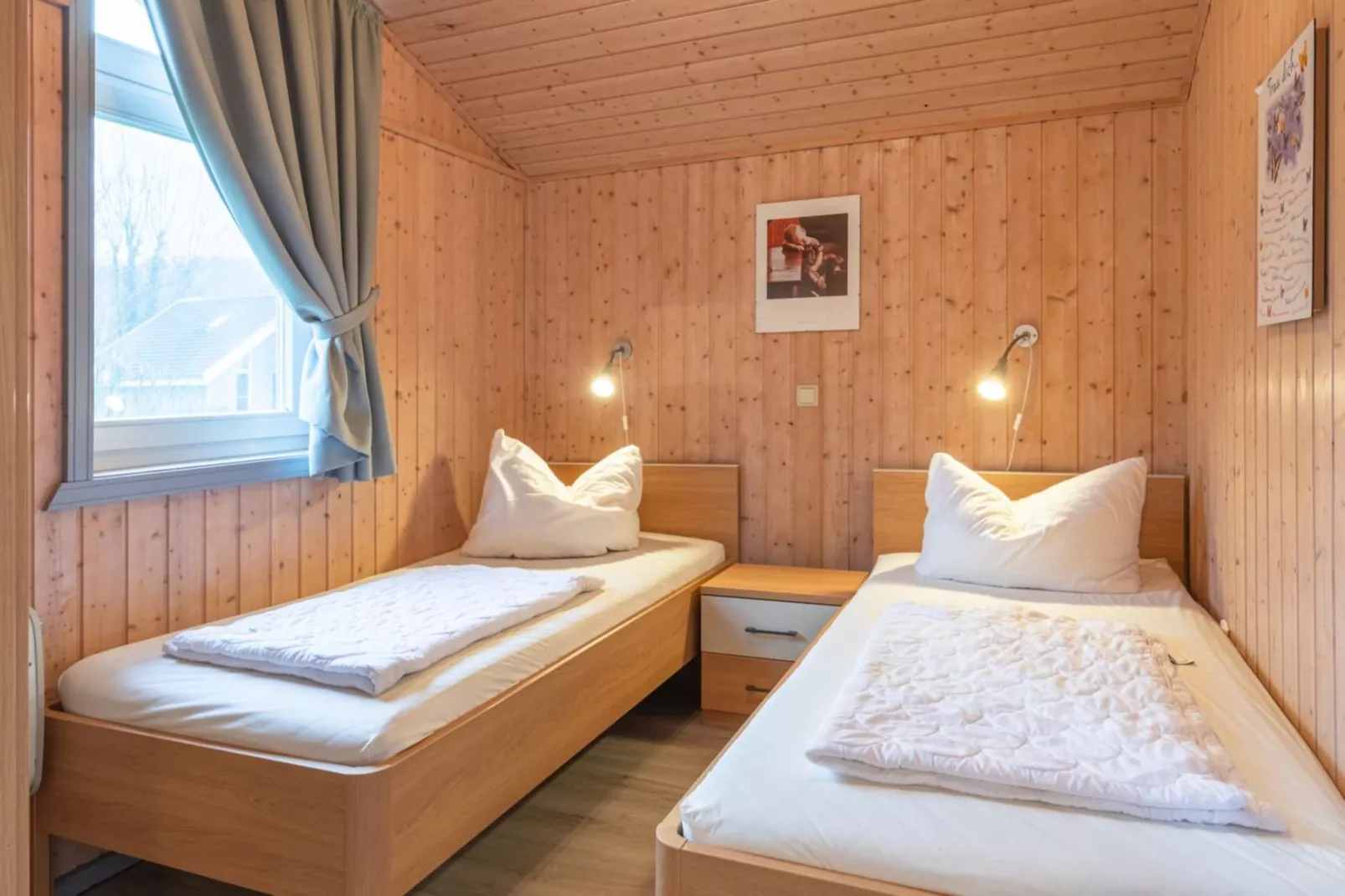 Ferienhaus Seeschwalbe-23-Bedroom