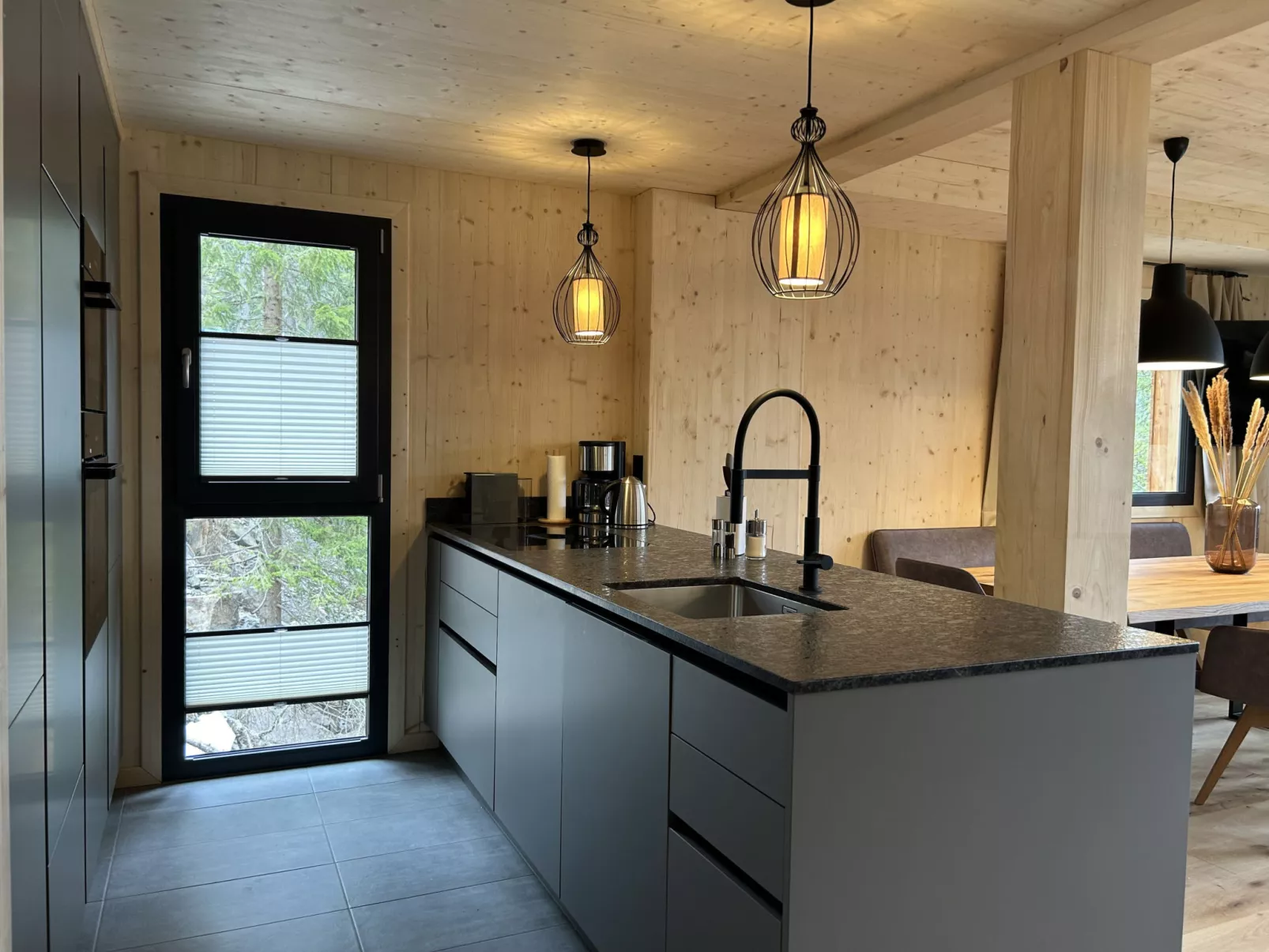 Superior # 13 mit Sauna & Hot Tub-Inside