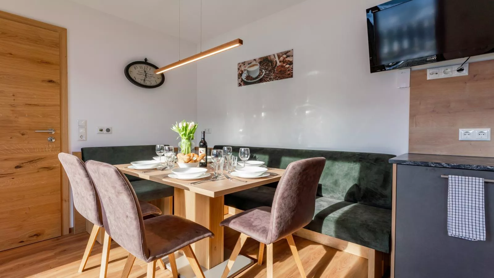 Unterrainhof-Dining room