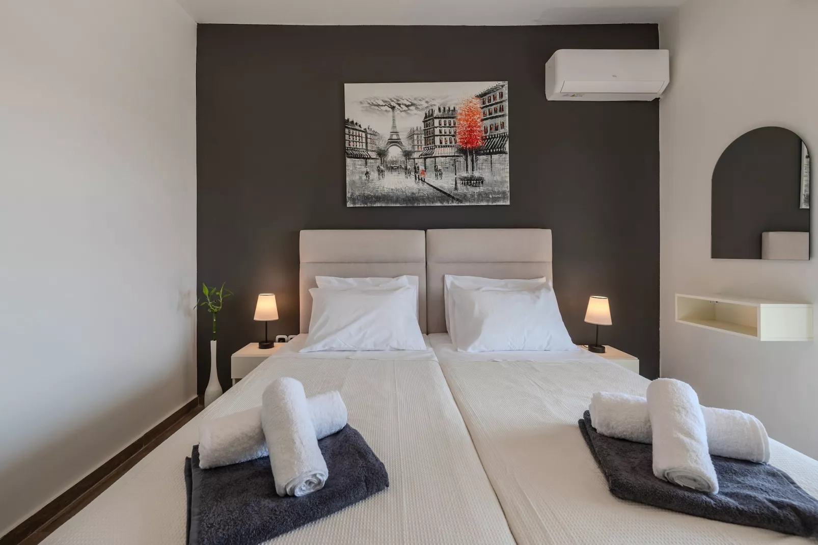 3A's Family Luxury Villa-Bedroom