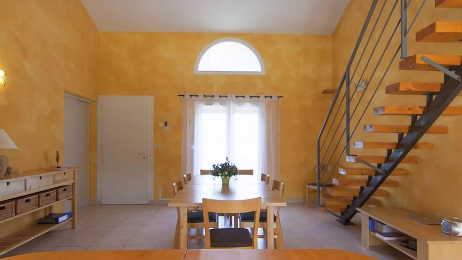 Villa Cethi-Dining room
