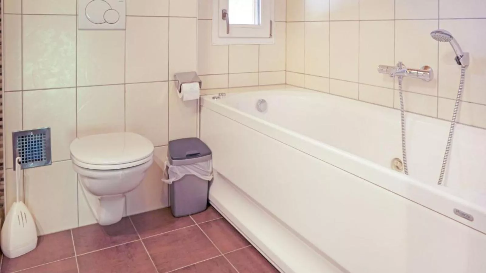 Sjenharieja-Bathroom