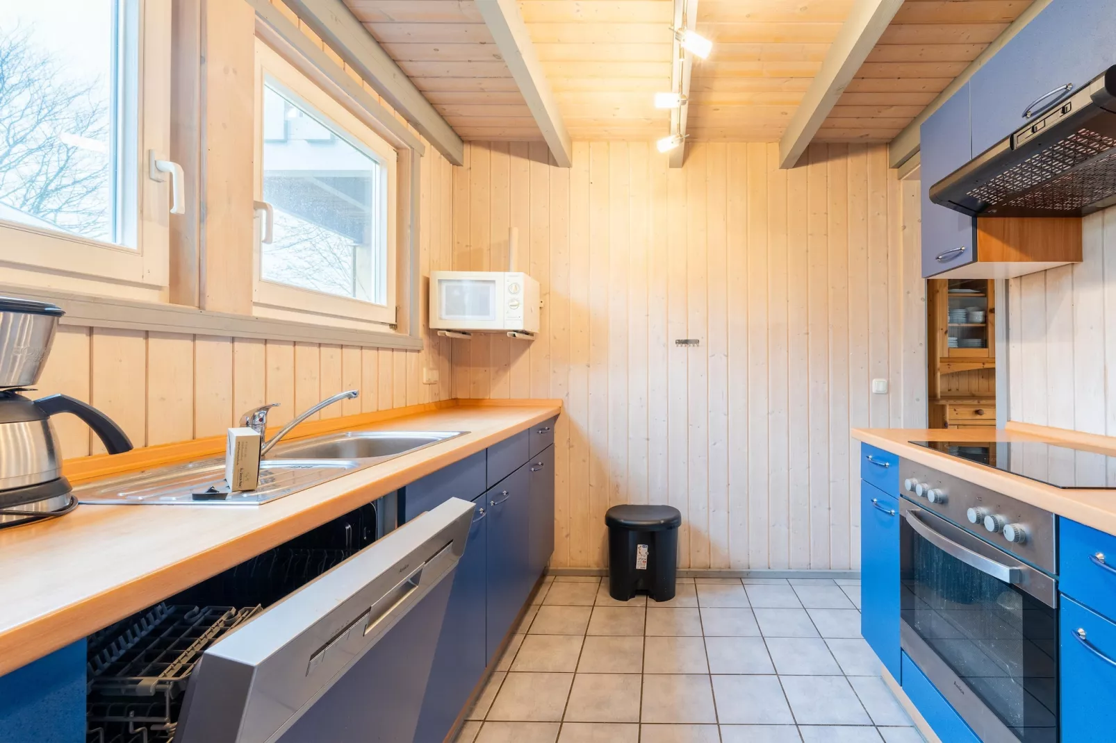 Kranich 244-Kitchen