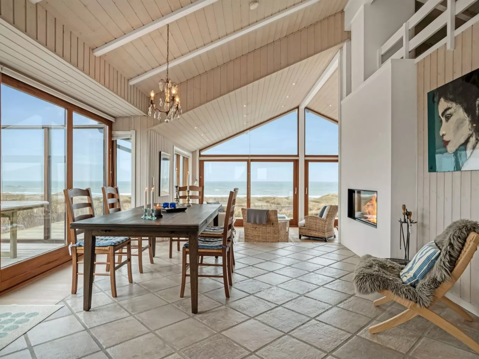 "Bjerund" - 300m from the sea-Inside