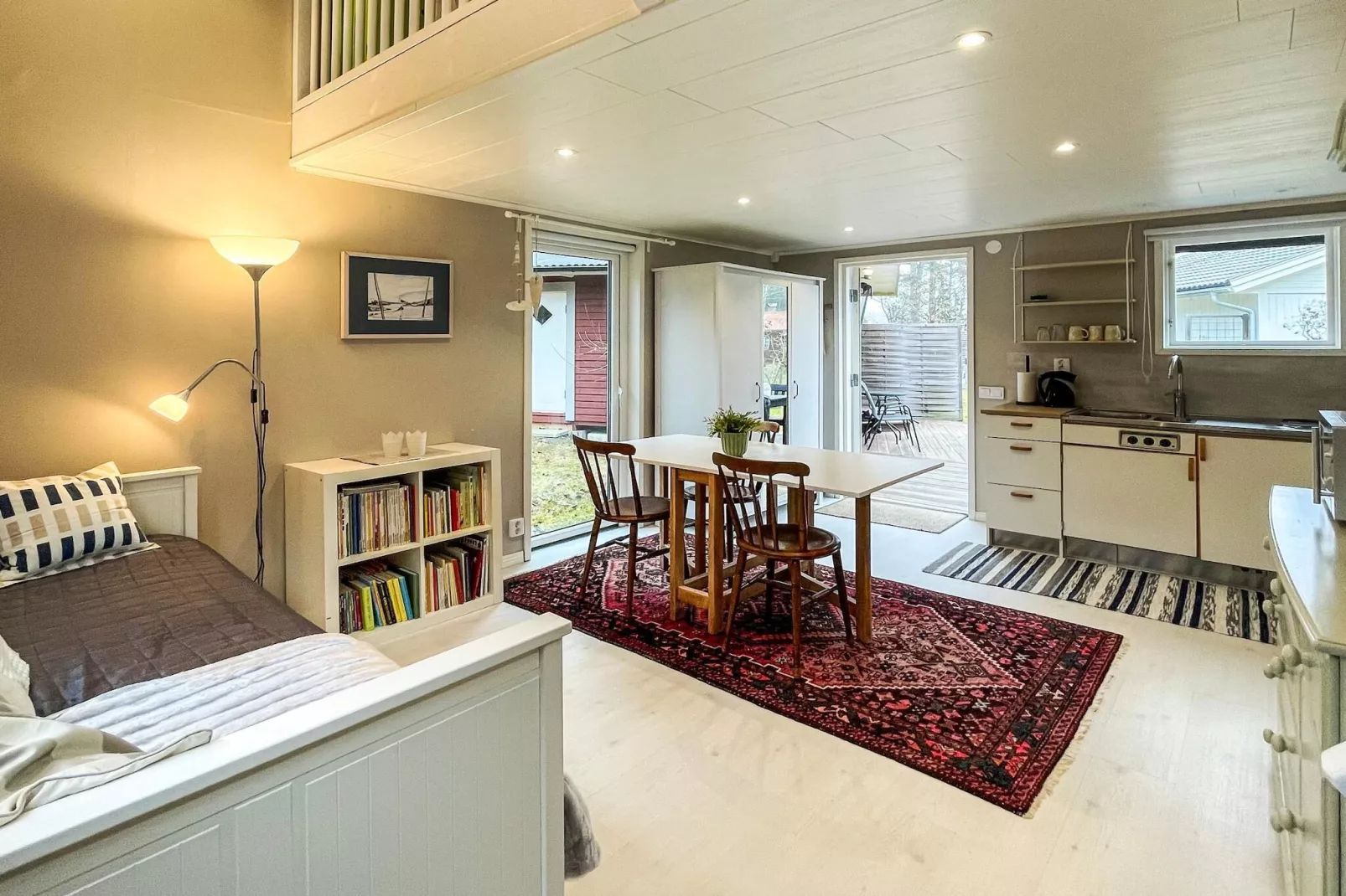 6 person holiday home in MÖNSTERÅS