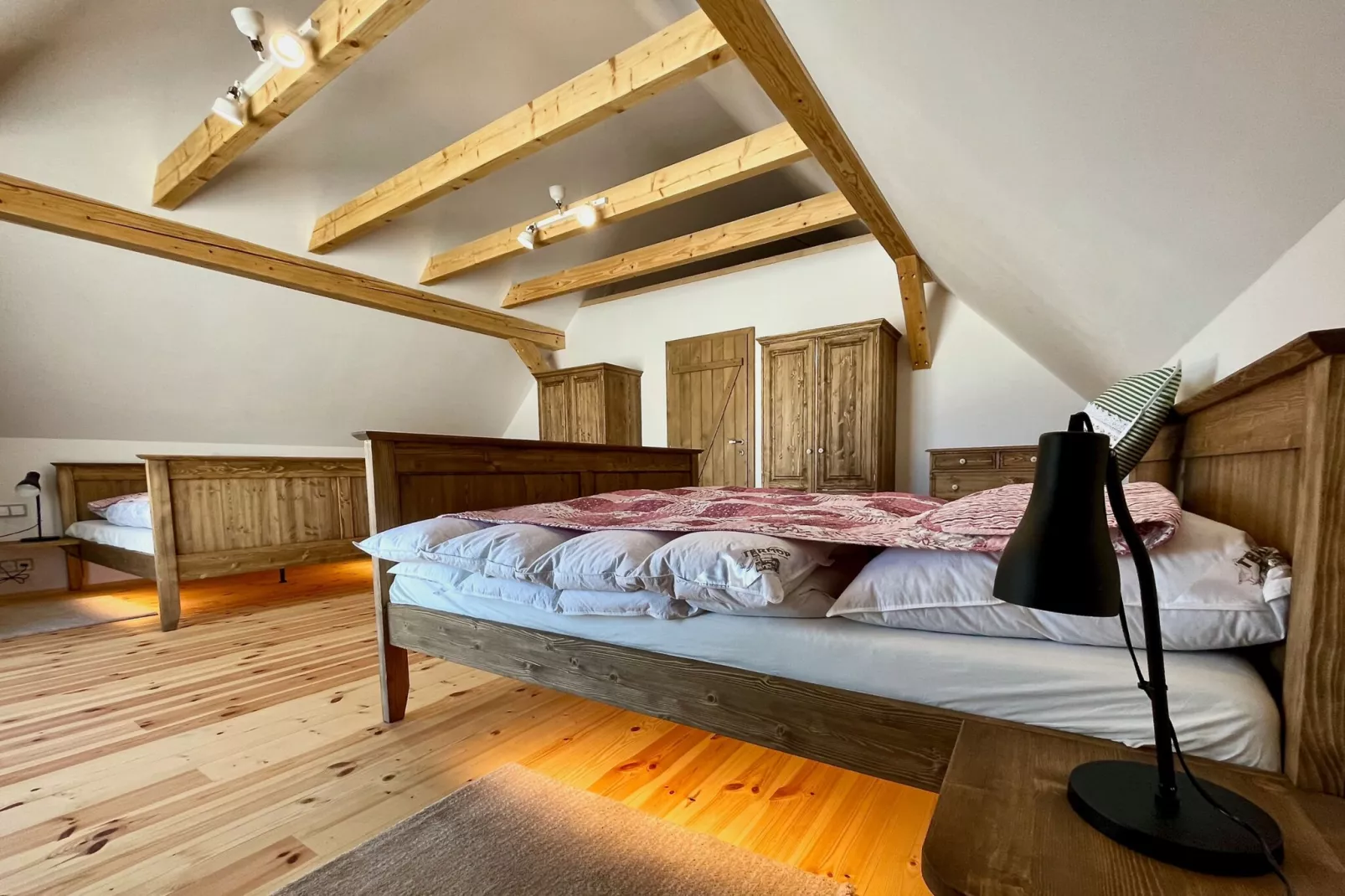 Víchová nad Jizerou LVV033-Bedroom