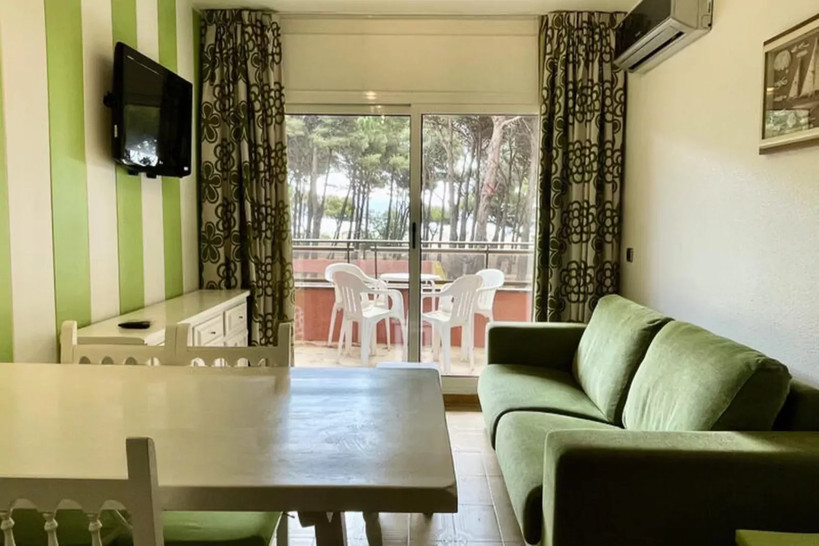 Appartements à L'Estartit-Living room