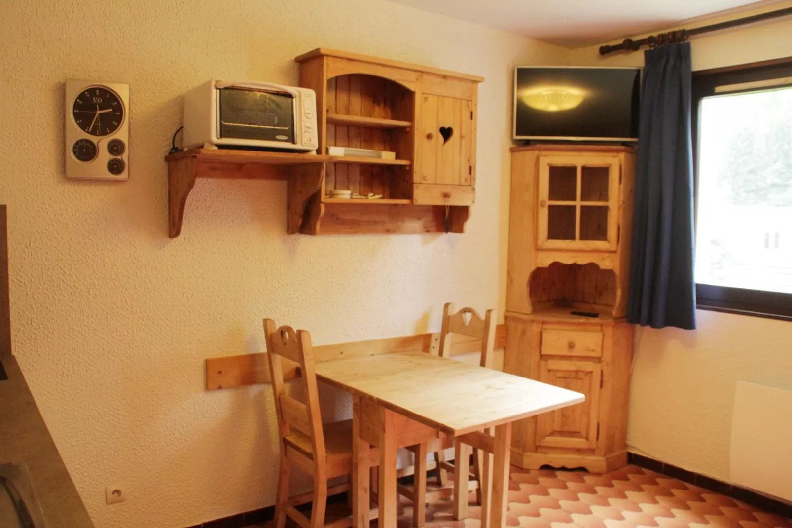 Mont de Grange MGB141 NATURE & ESCAPE 2 pers.-Dining room