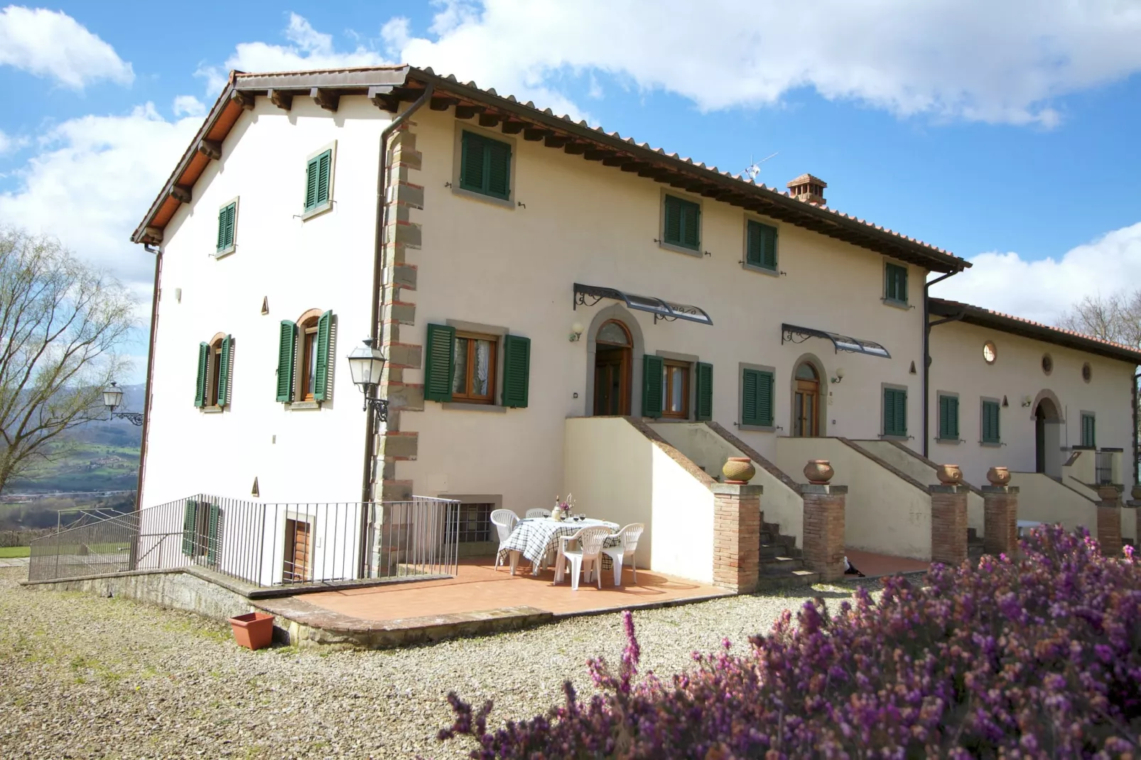 Il Castagno-Exterior summer