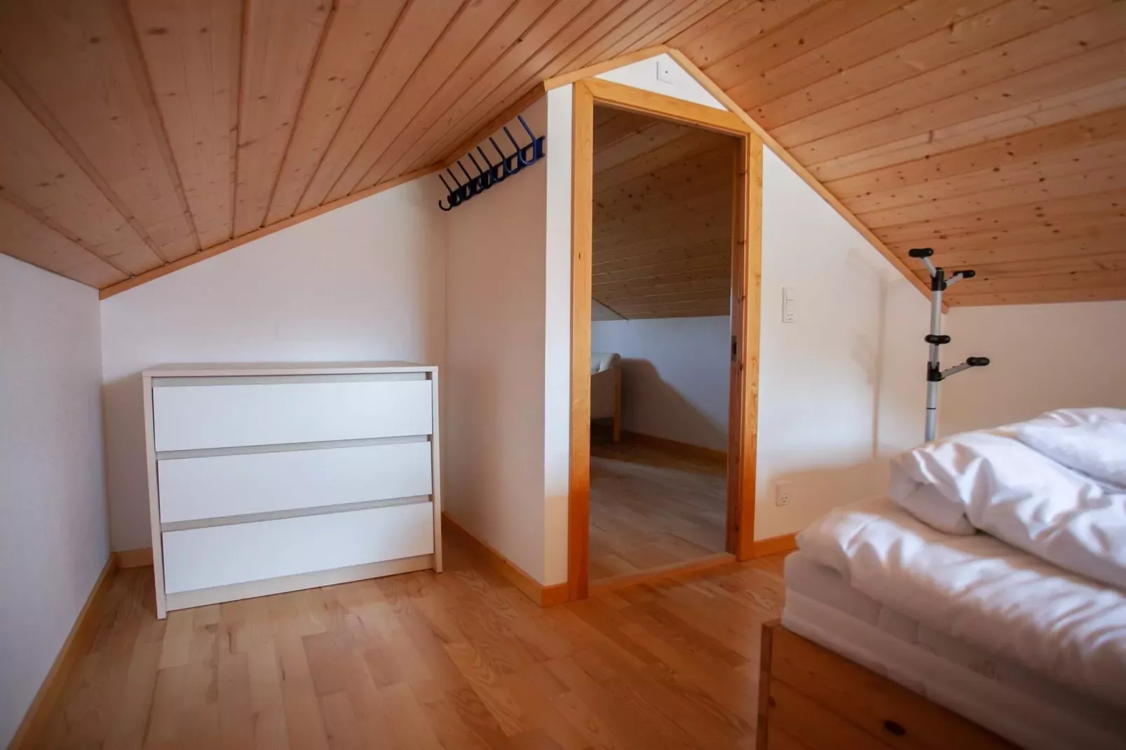 Idyllic holiday home with private garden-Indoor