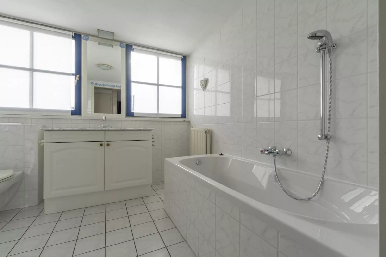 De Buitenplaats 100-Bathroom