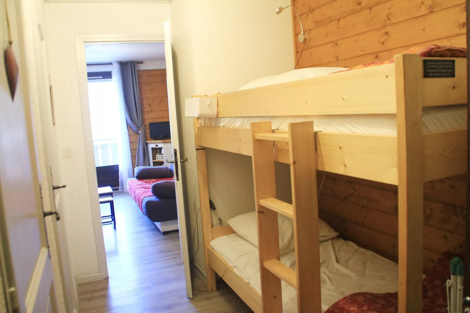 Corina CN11 QUIET & MOUNTAIN 4 Pers.-Bedroom