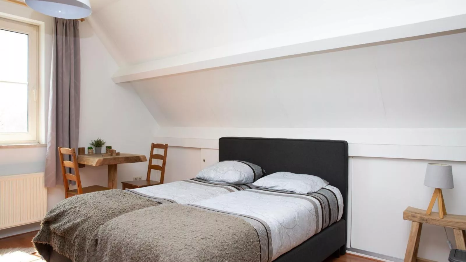 De Genderense Hoeve-Chambre