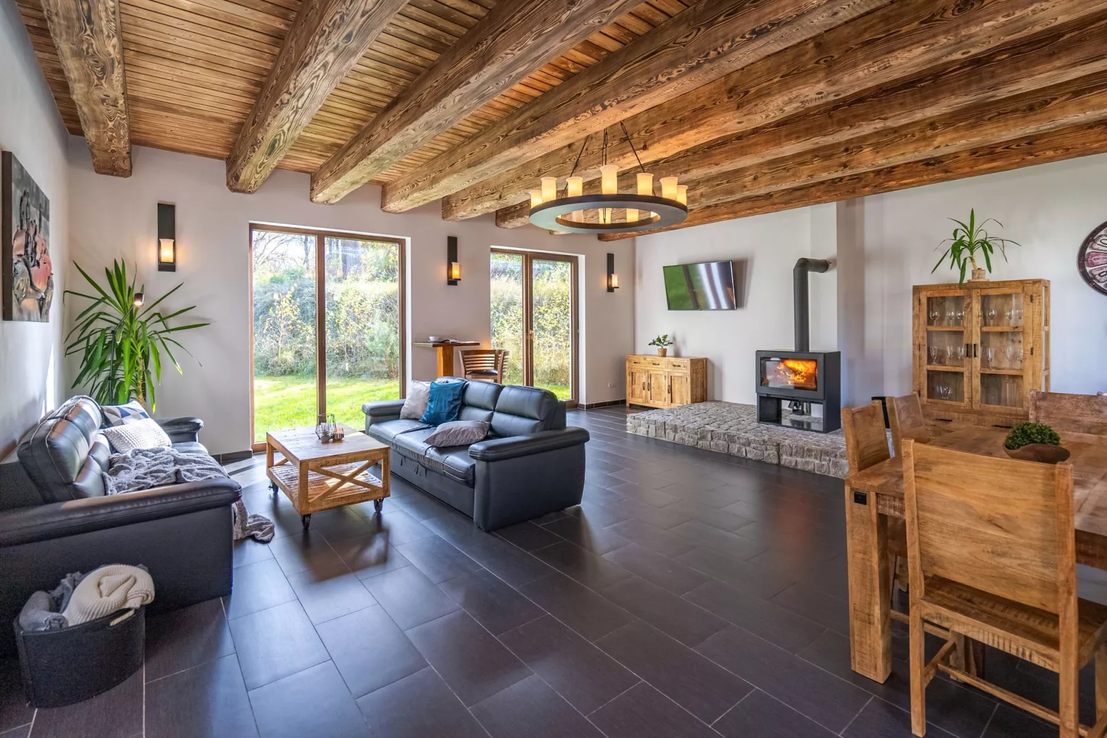 Lesany SLJK425-Living room