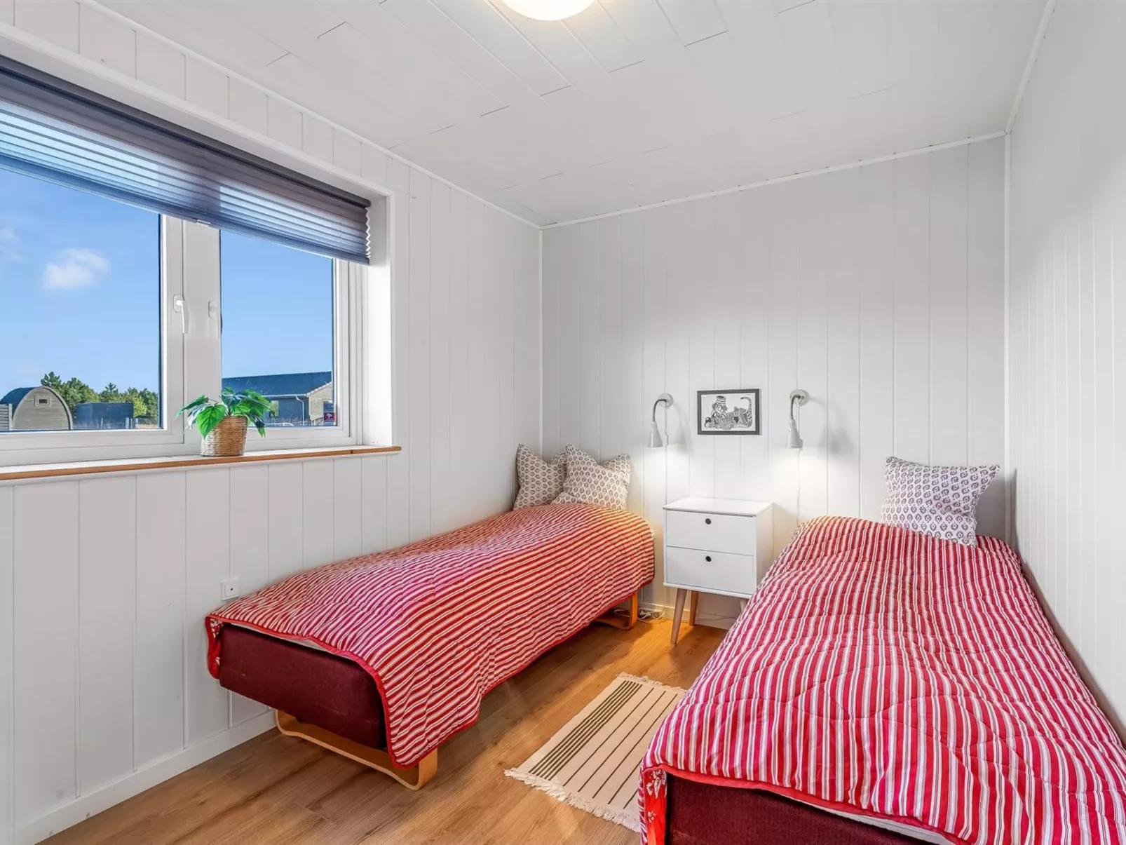 "Danika" - 1.5km from the sea-Inside