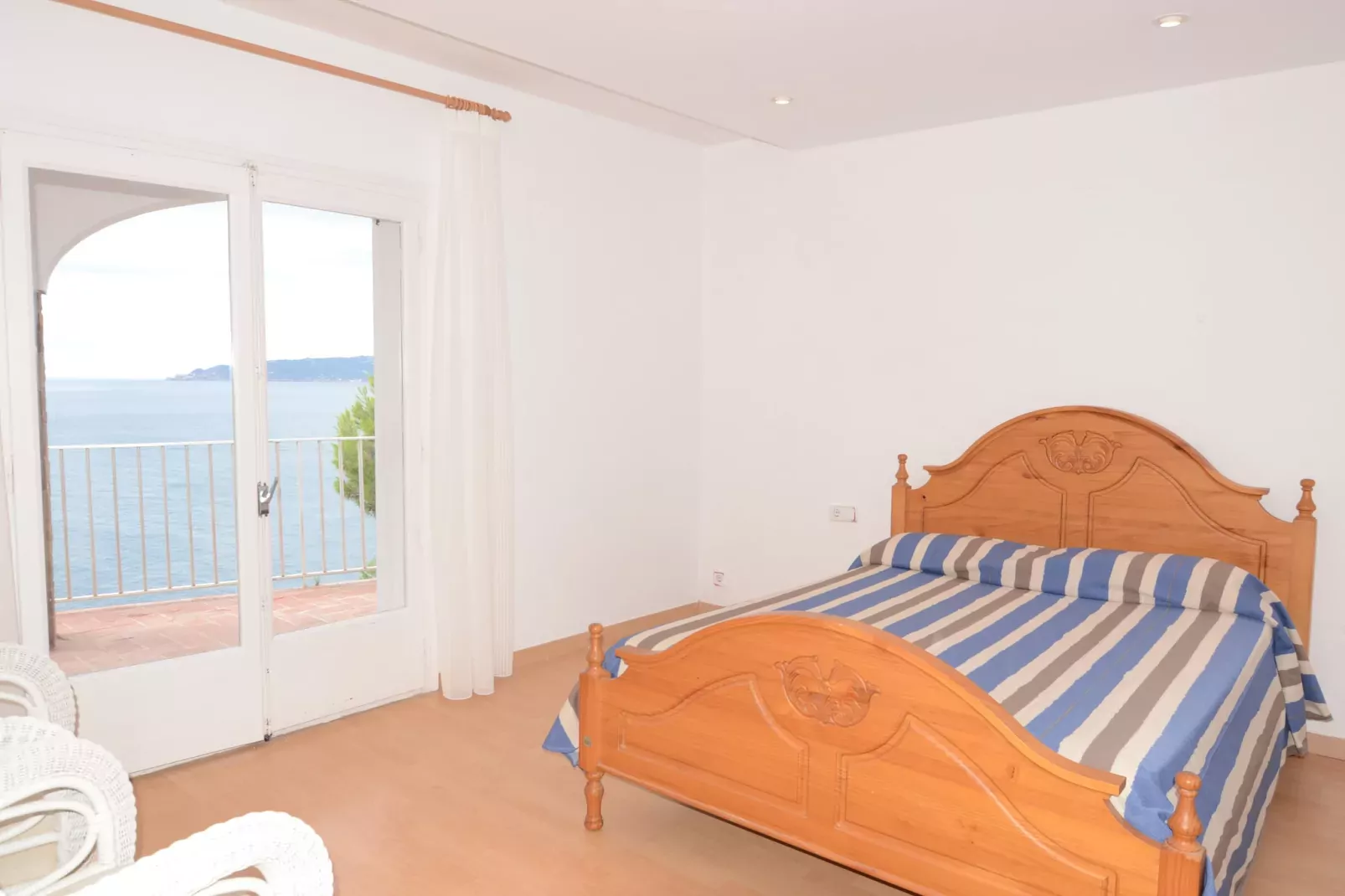 VILLA NARCOL