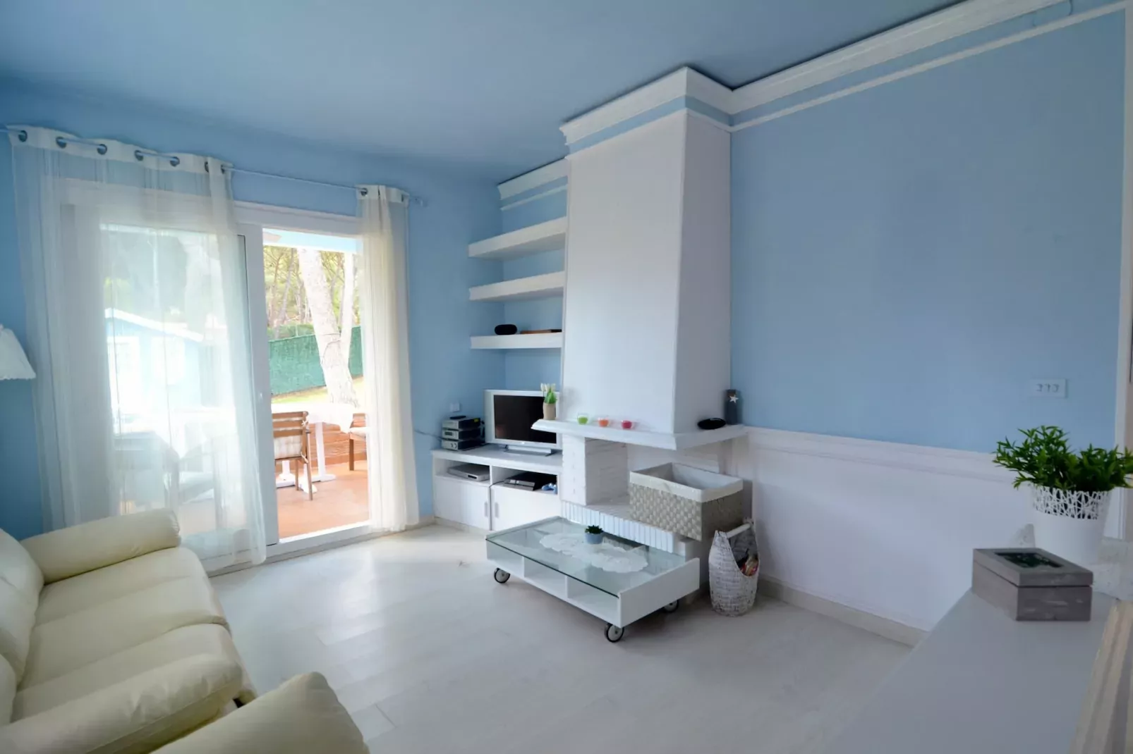 VILLA PEPITA BLUE-Living room