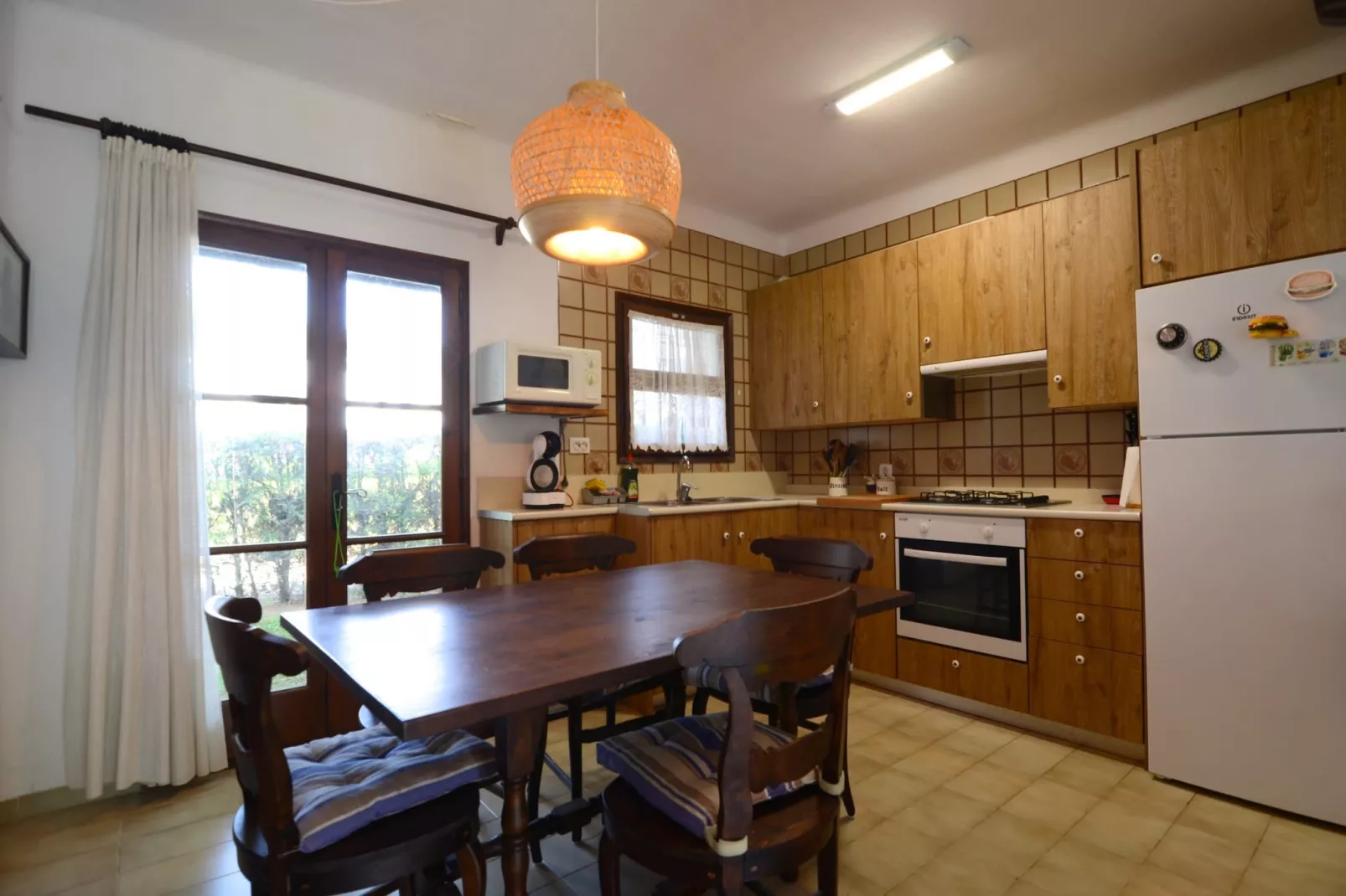 PIVERD GOLF 35-Kitchen