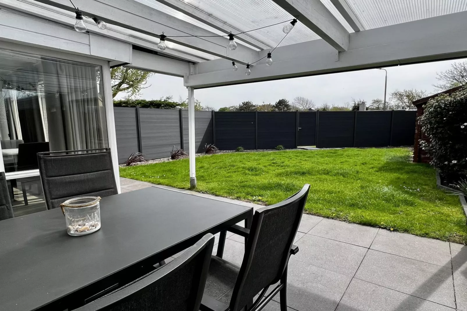 De Schelp 27-Terrace balcony