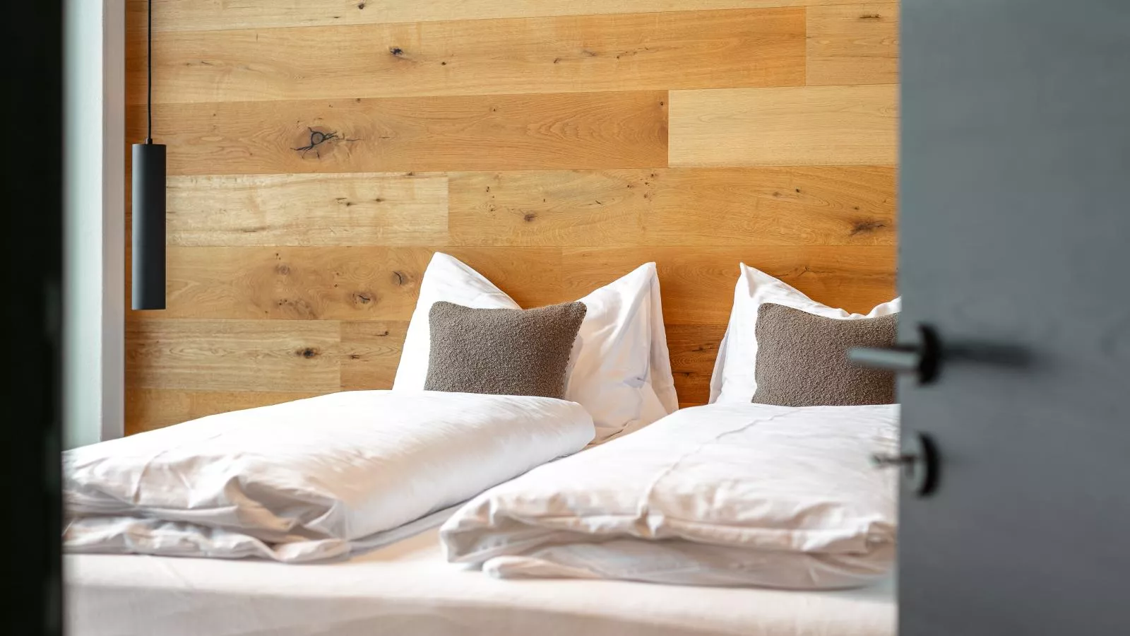 Adult Only Paznaun Suite-Bedroom