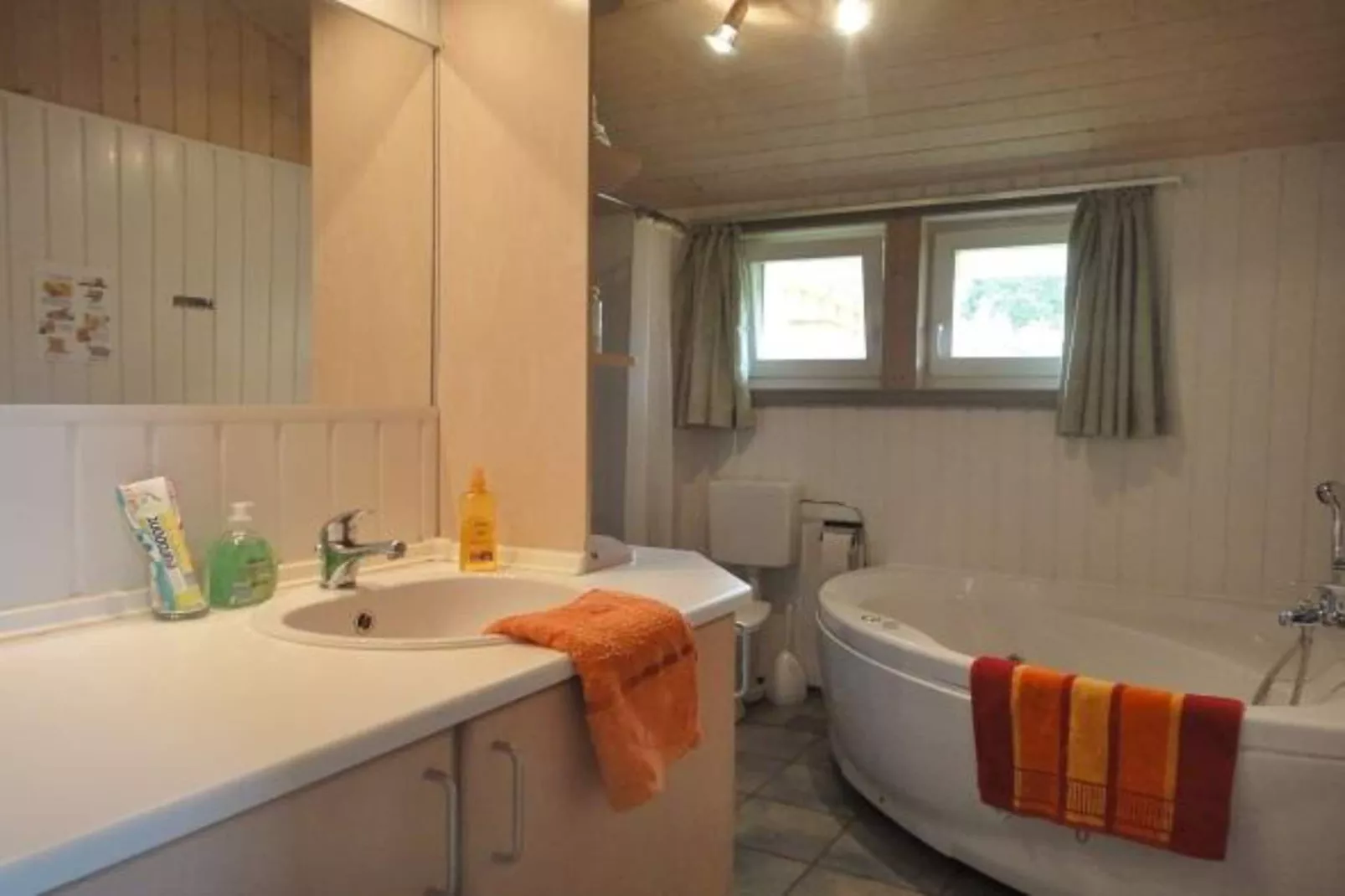 FH Seeschwalbe 147-Bathroom