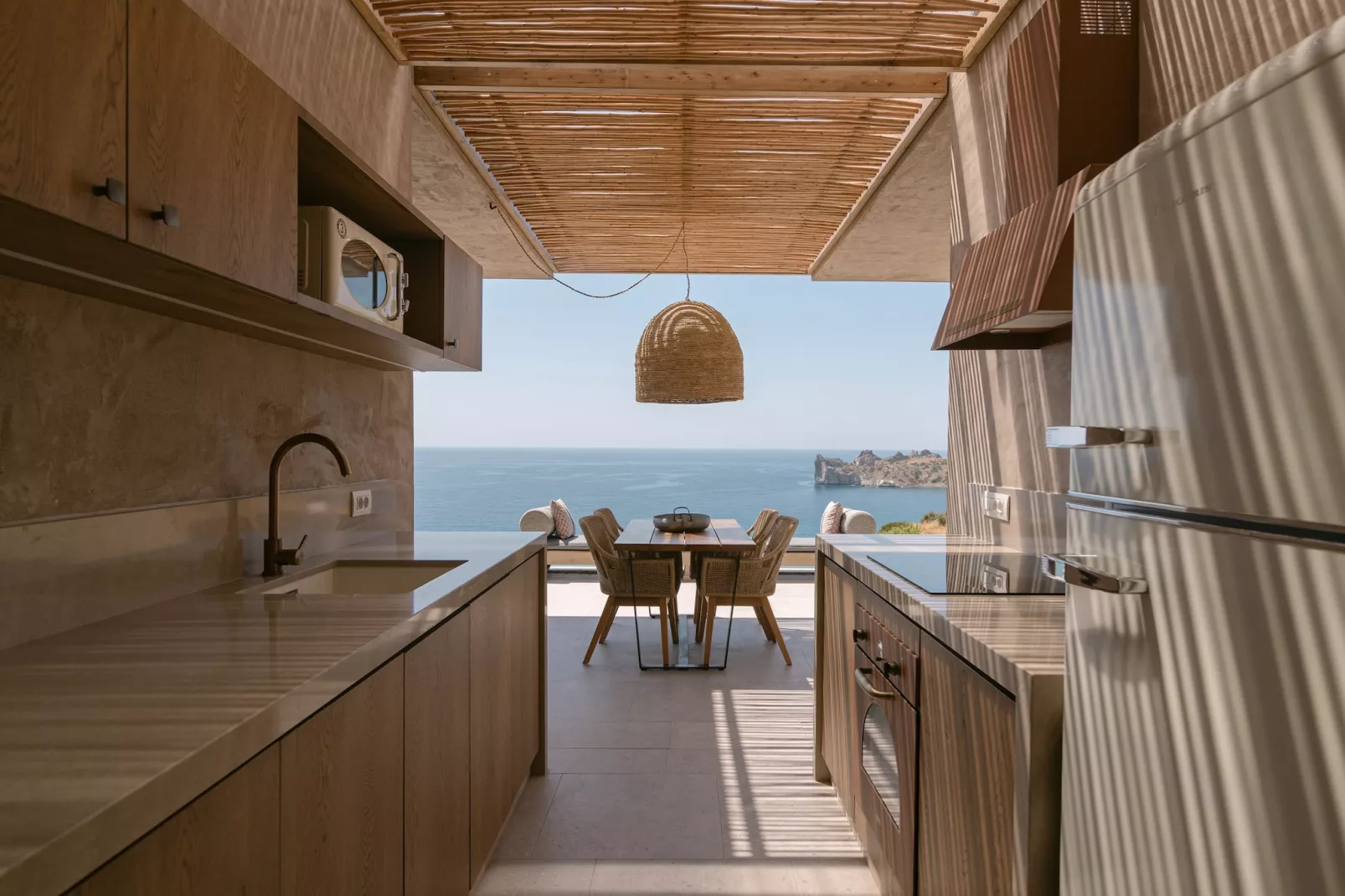 Altera Cave-Tyche Villa-Cuisine