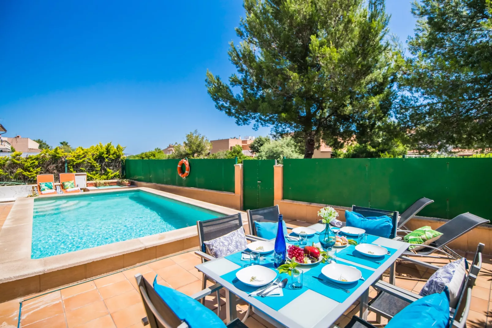 Delicias-Terrace balcony