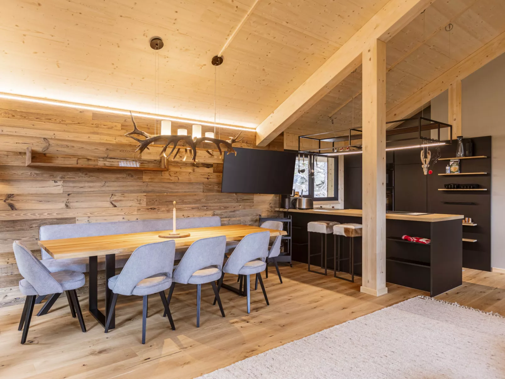 Superior #19 mit Sauna & Hot Tub-Inside