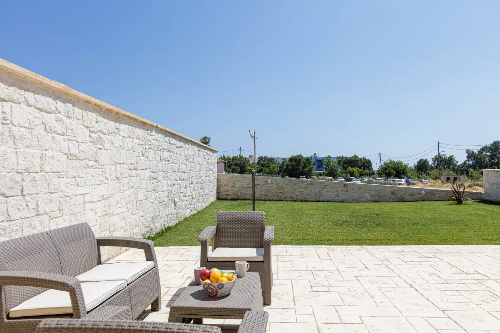 Mythos 2-Gardens summer