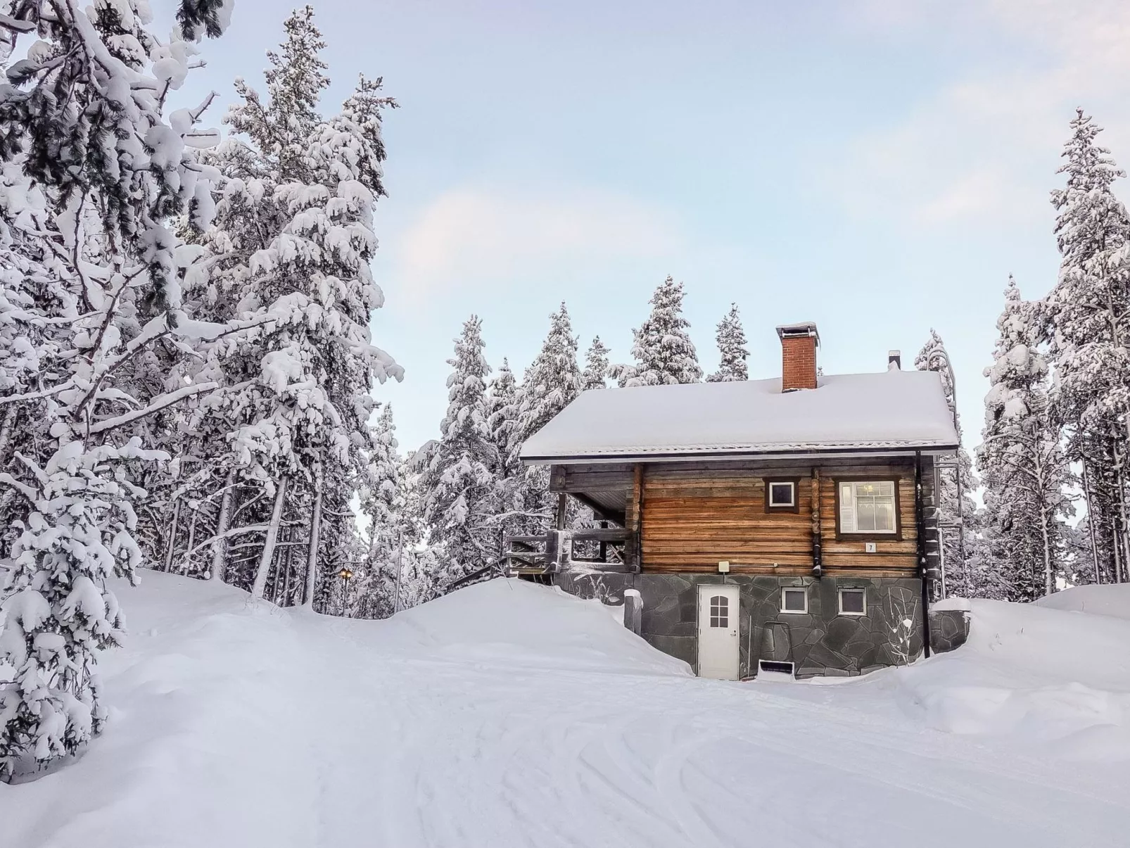 Ylikyrön mökki-Outside