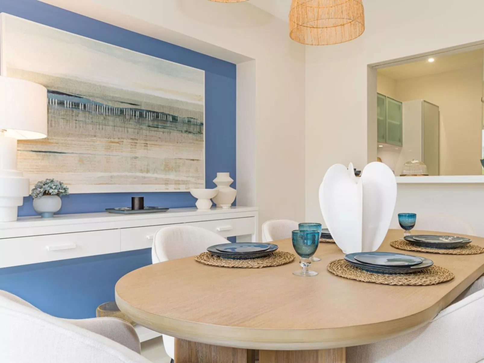 Pine Hills Reva Santuary Modern Elegance-Inside