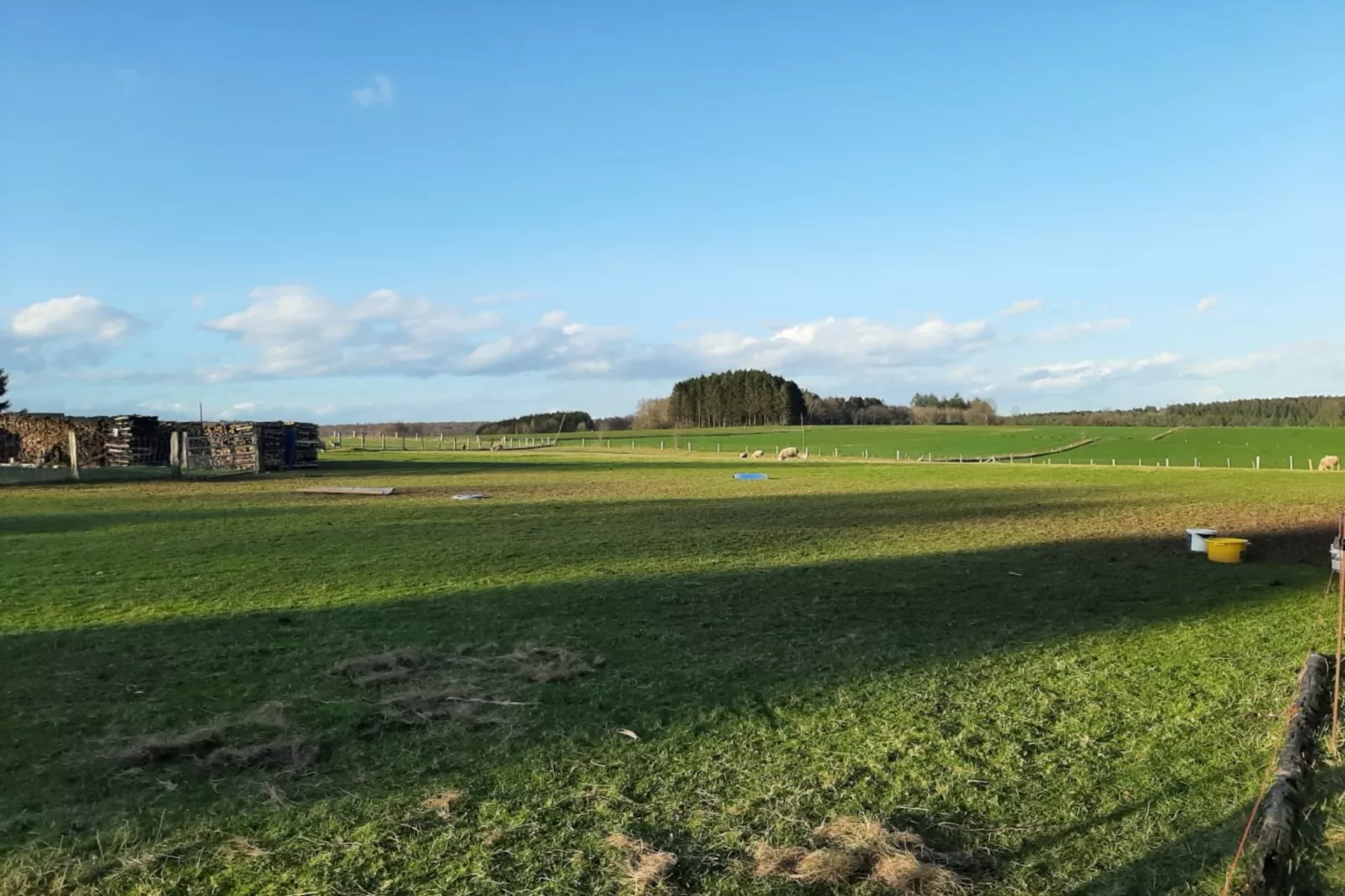 La Bergerie-Aussicht Sommer