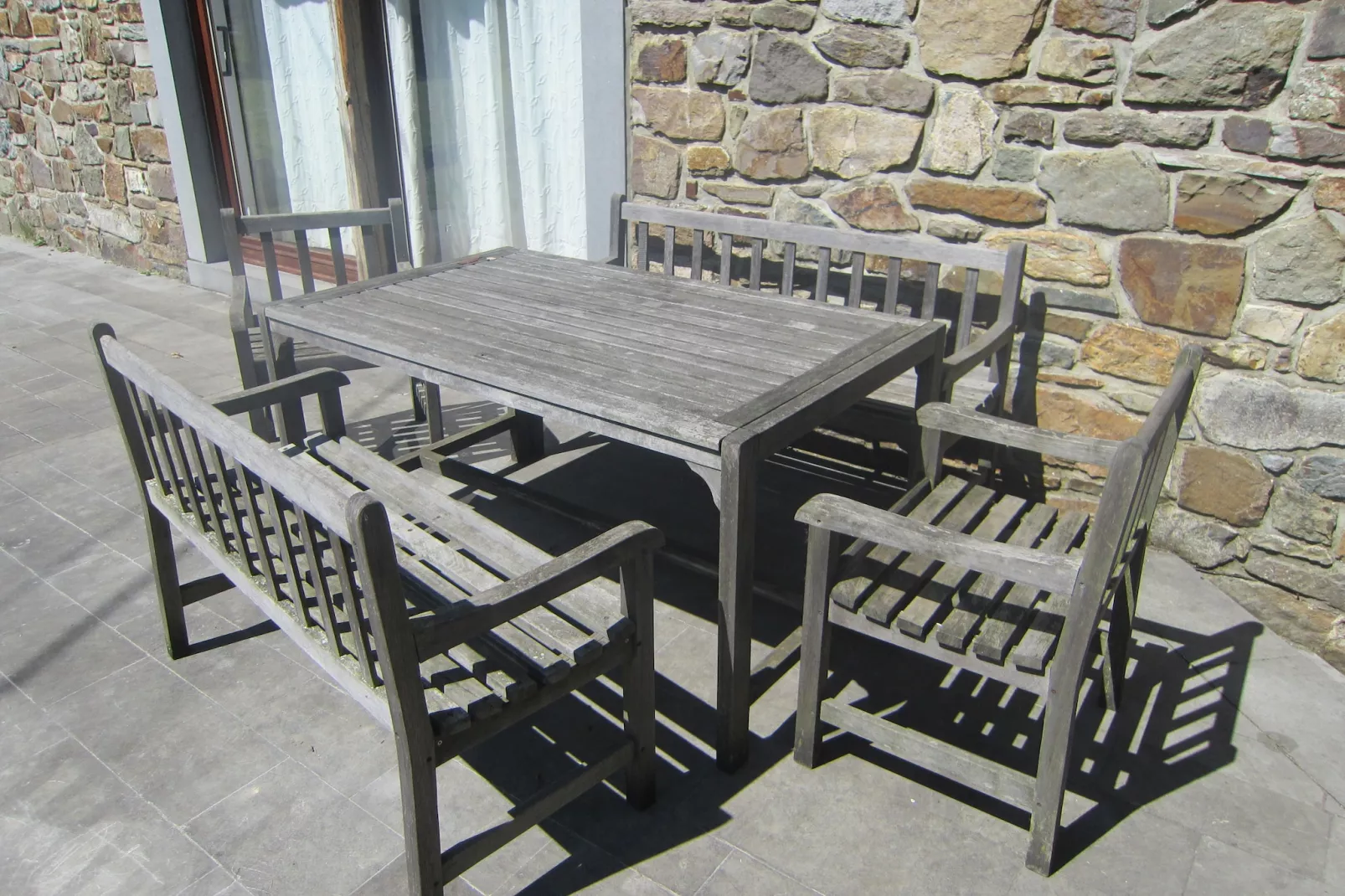 Li Saboti-Terrassenbalkon