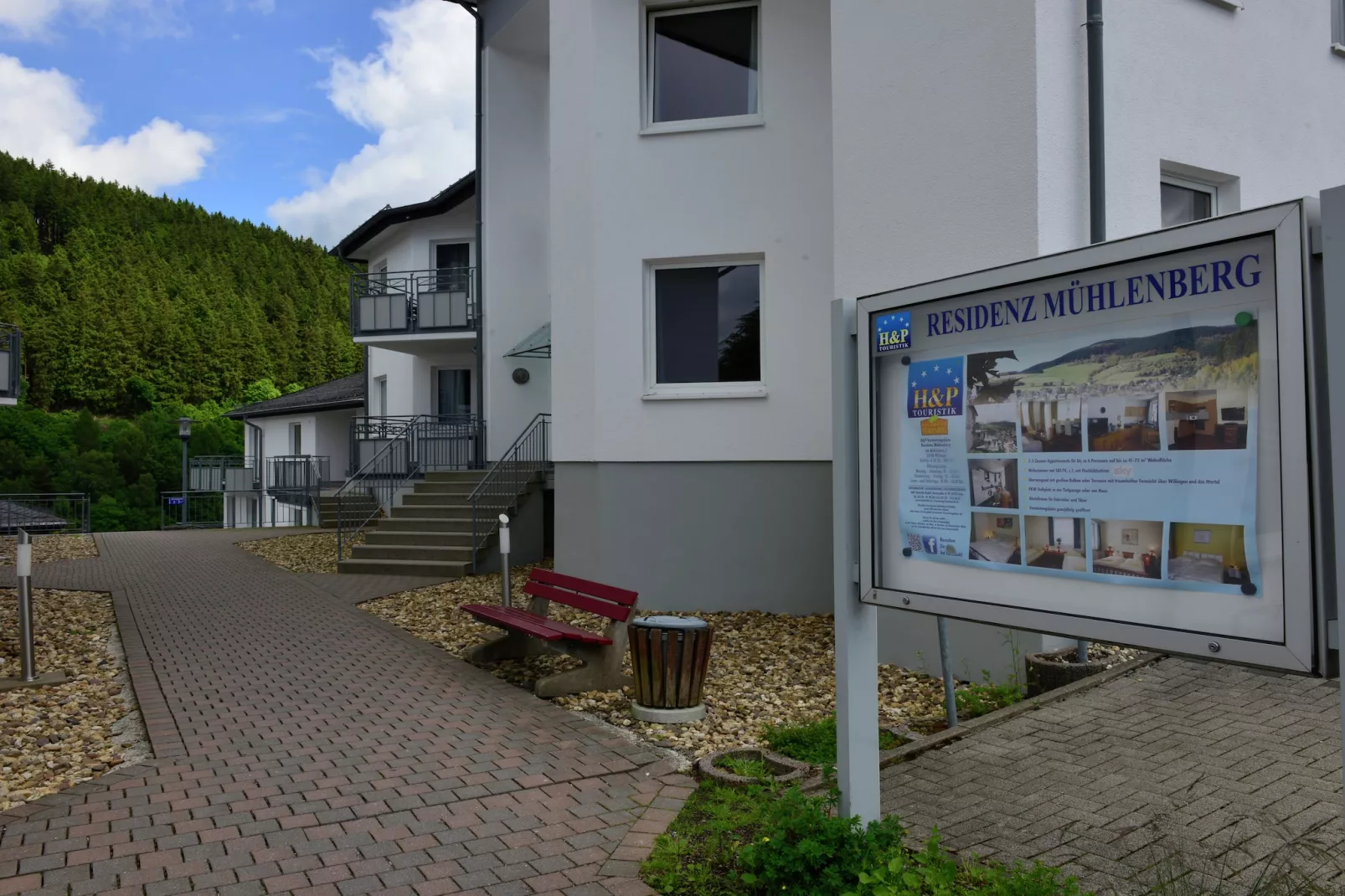 Residenz Mühlenberg-Exterior summer