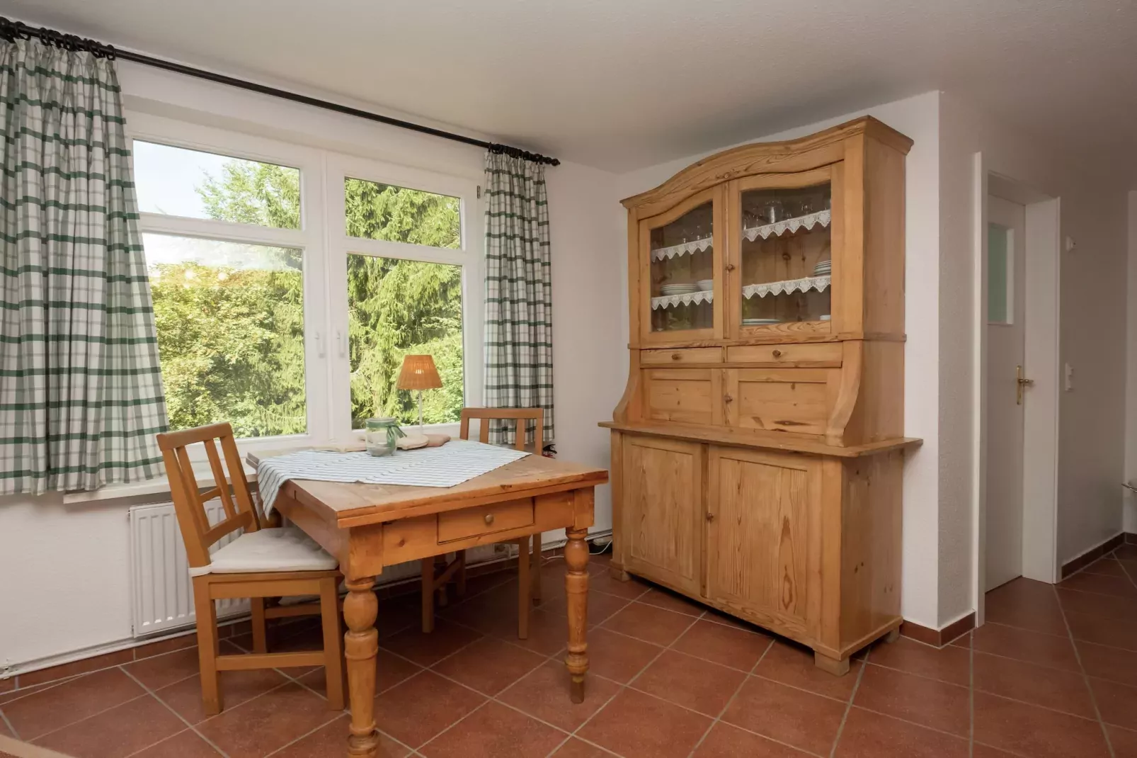Historisches Waldhaus-Dining room
