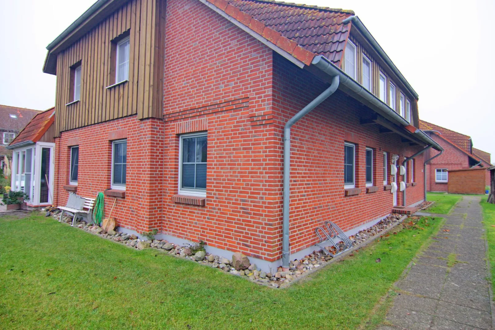 4-Raum über 2 Etagen / 105 m² / W 56b DG 4 P-Exterior summer