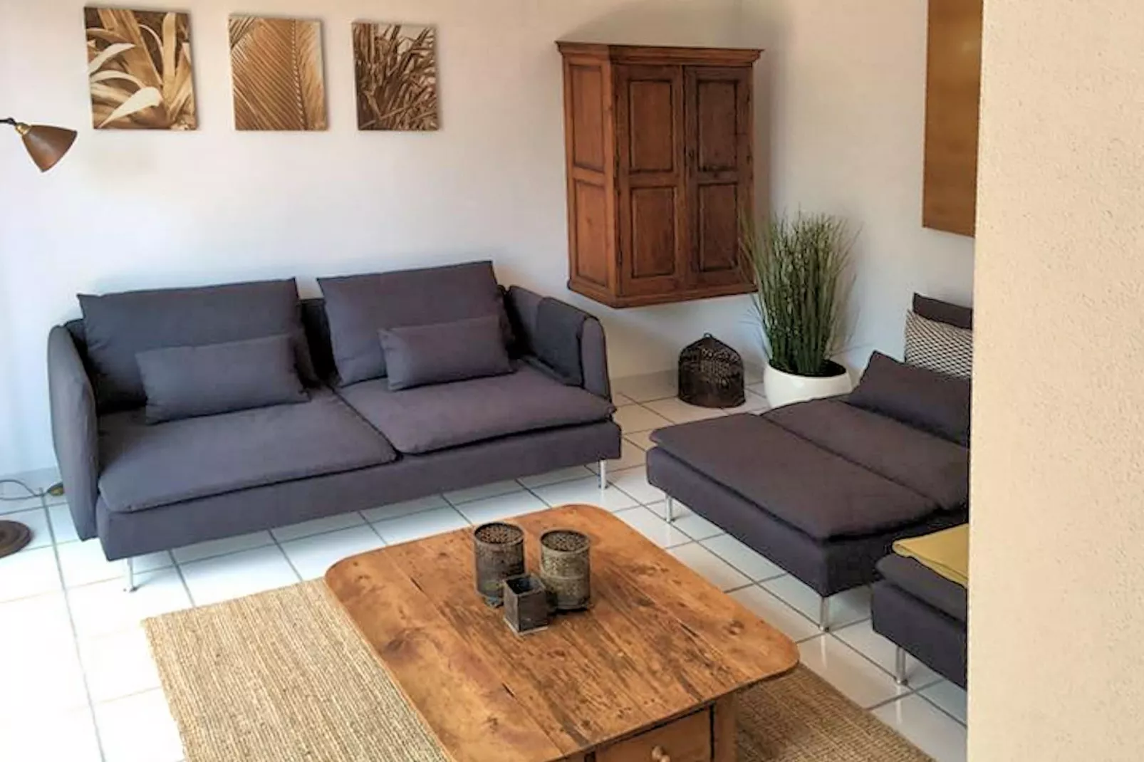 Villa Aurora-Living room