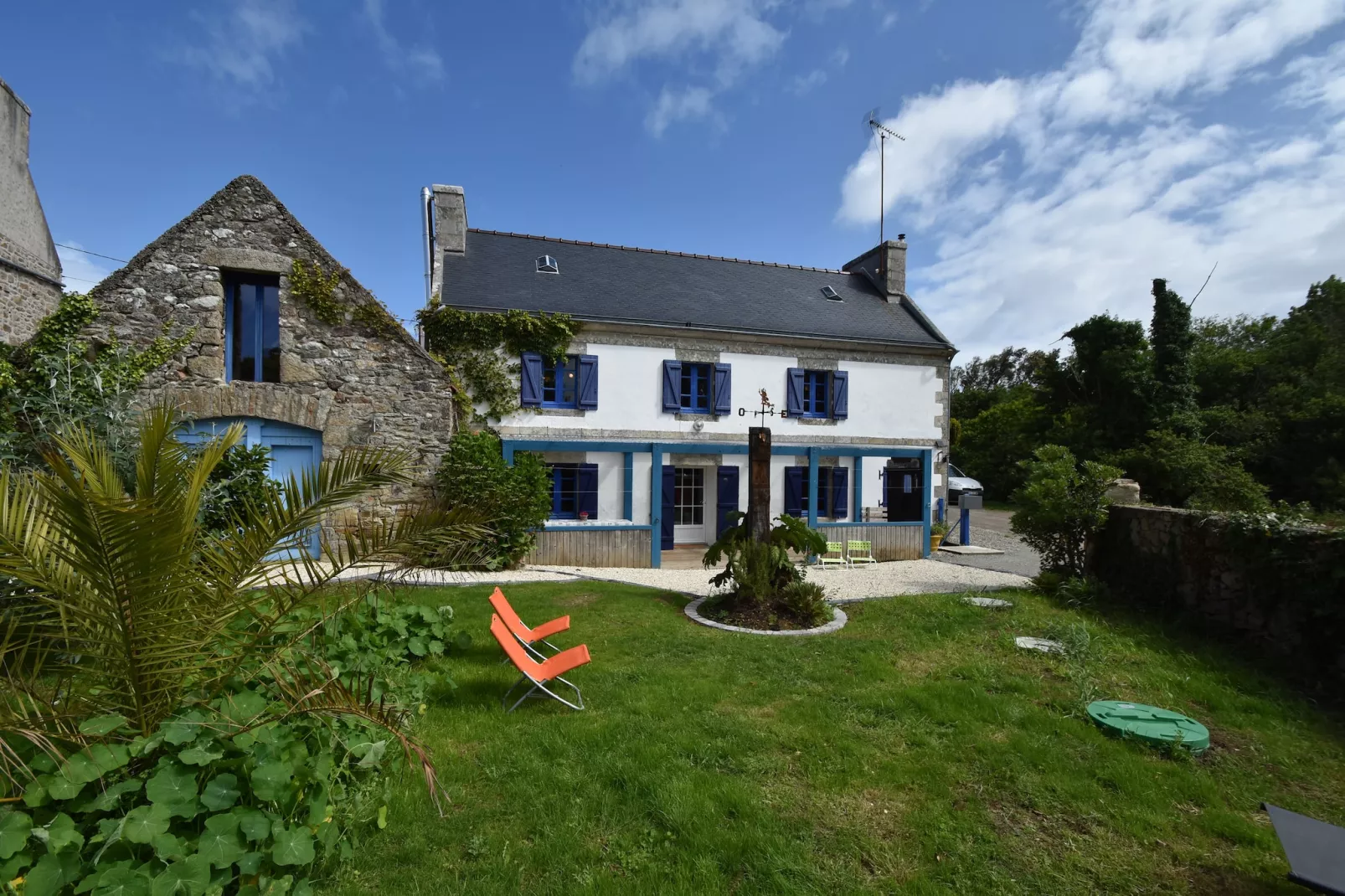 Charmant gîte près de la pointe du Raz-Exterior summer