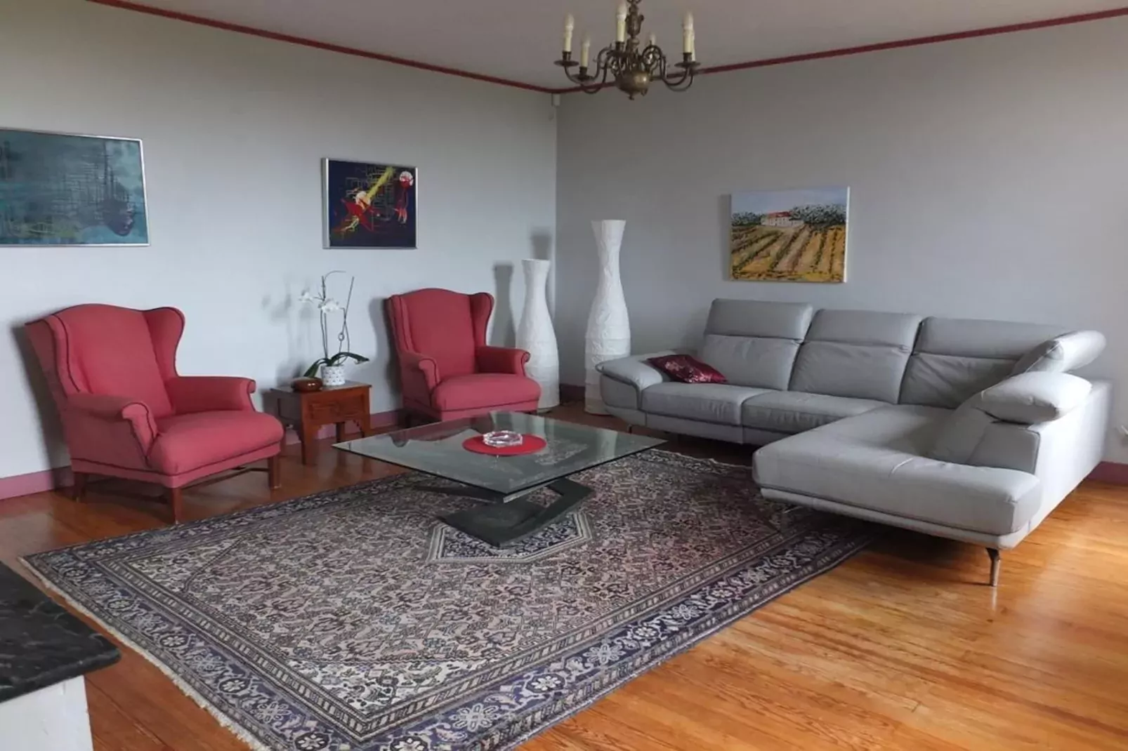 Château la Baronnerie-Living room