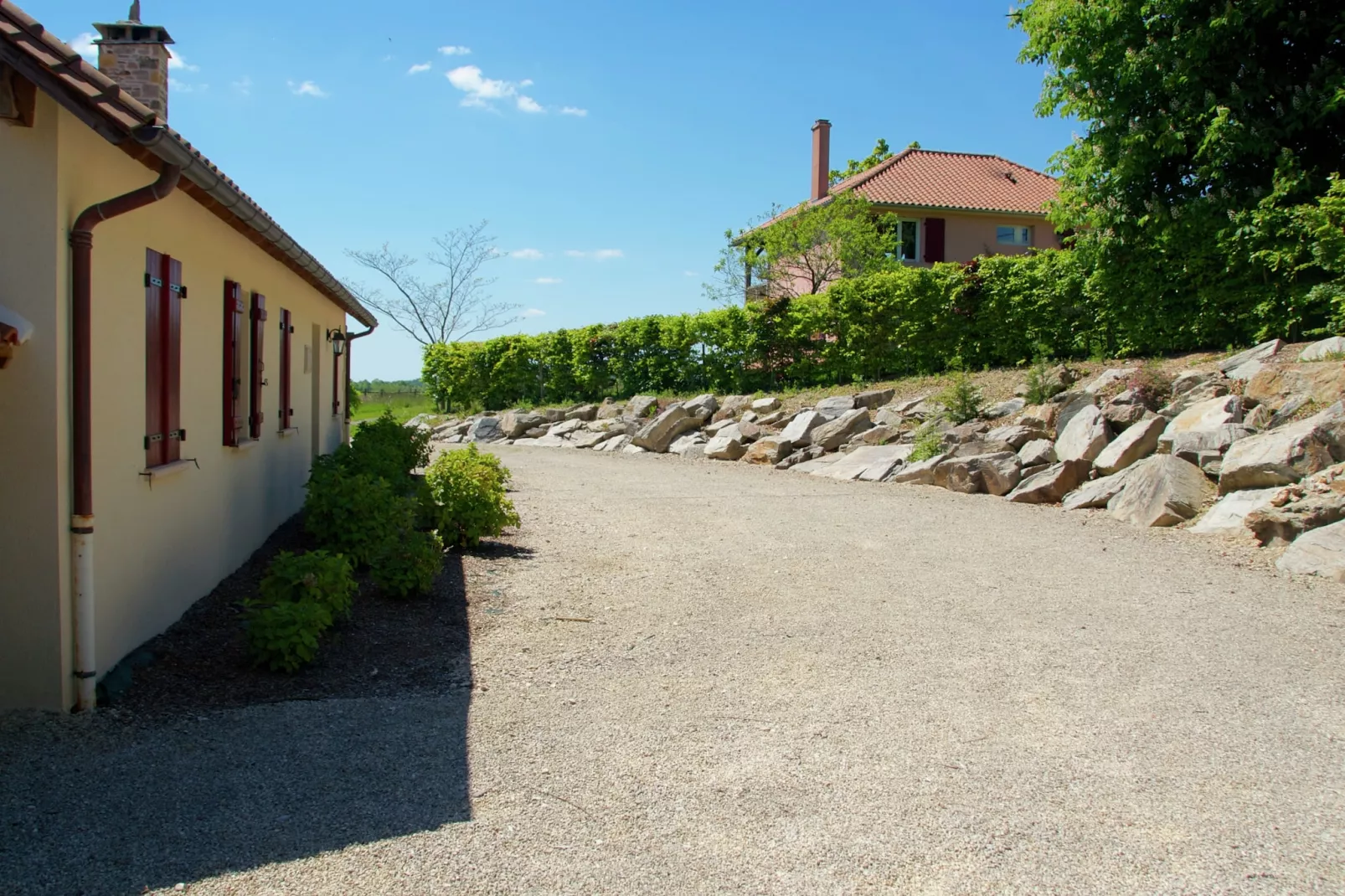La Petite Tour-Exterior summer