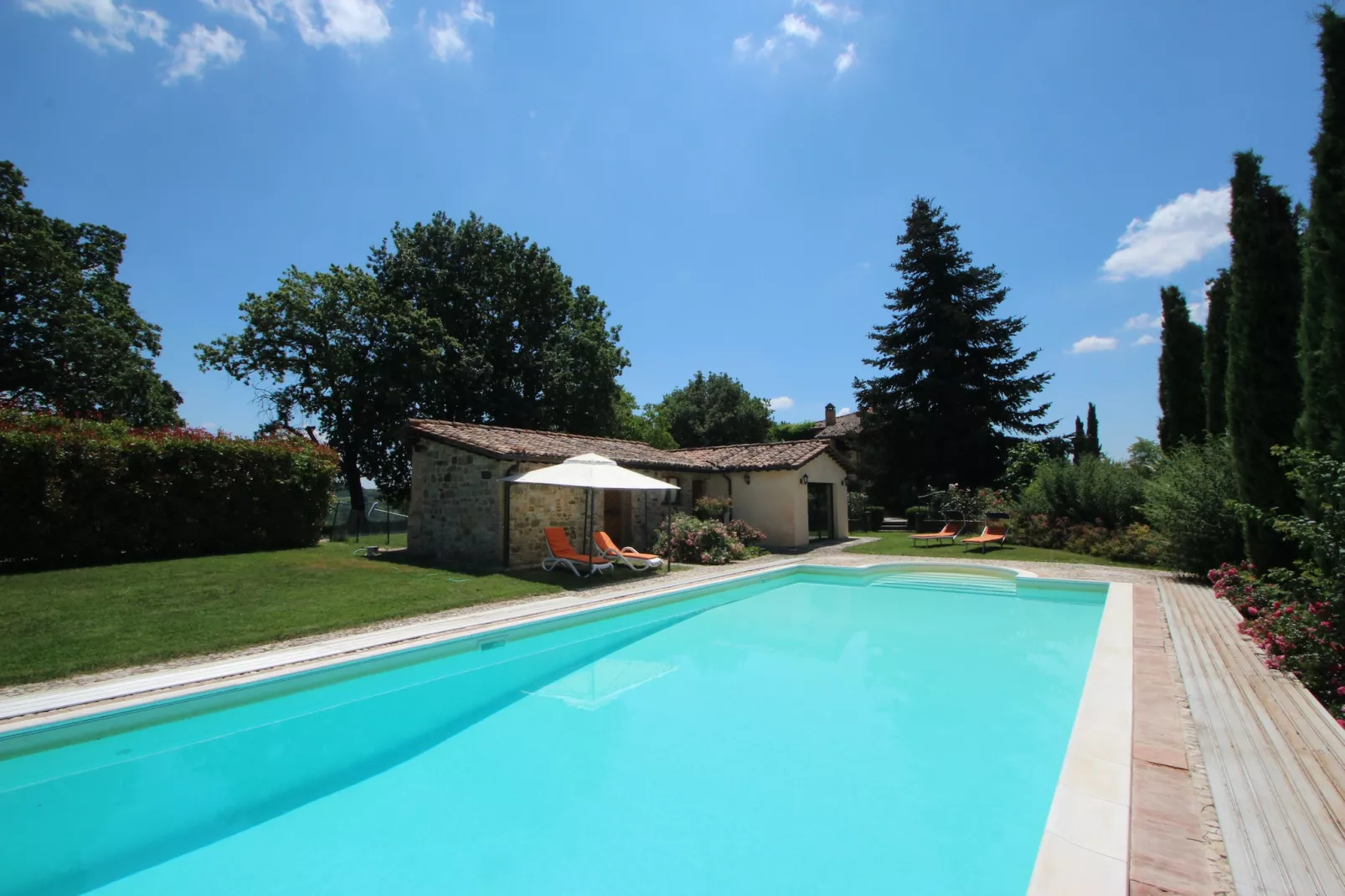 Villa Fiorella Dieci-Schwimmbad
