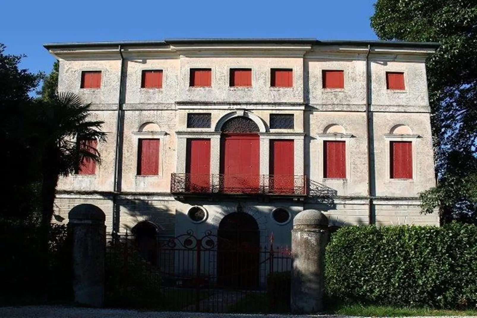 Villa Fiorita Due-Exterior summer
