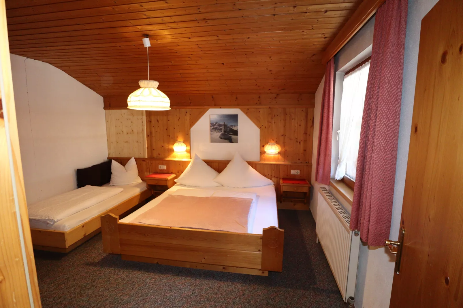 Apart Mario-Bedroom