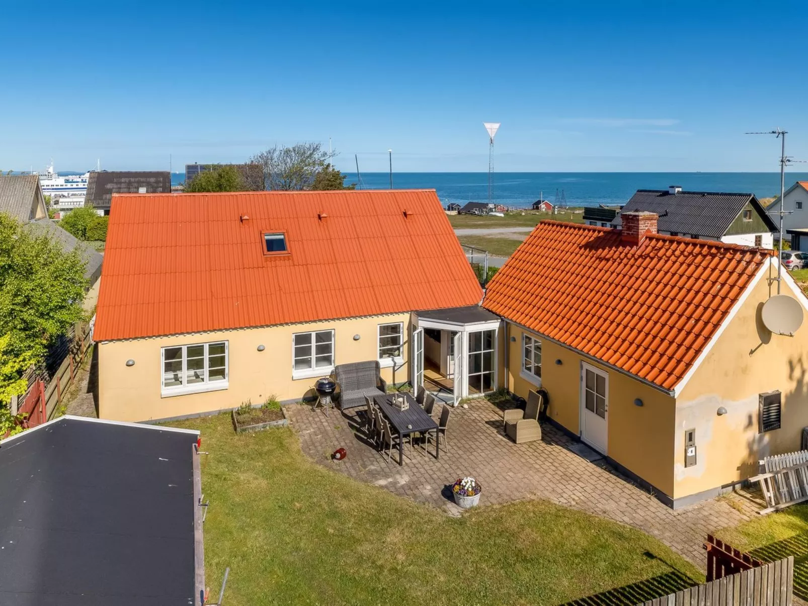 "Tara" - 300m from the sea-Draußen