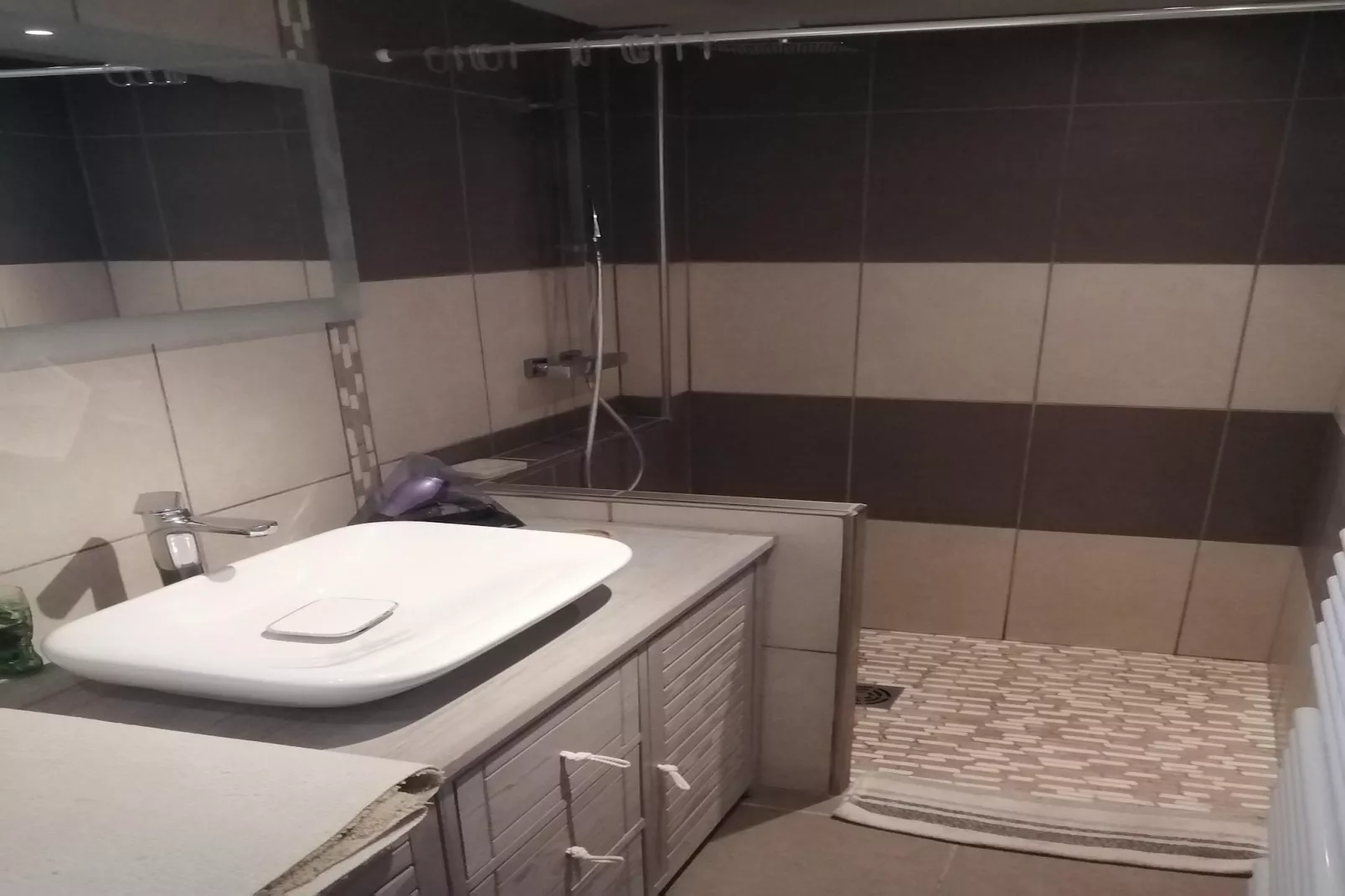 Maison Saint Victor-Bathroom
