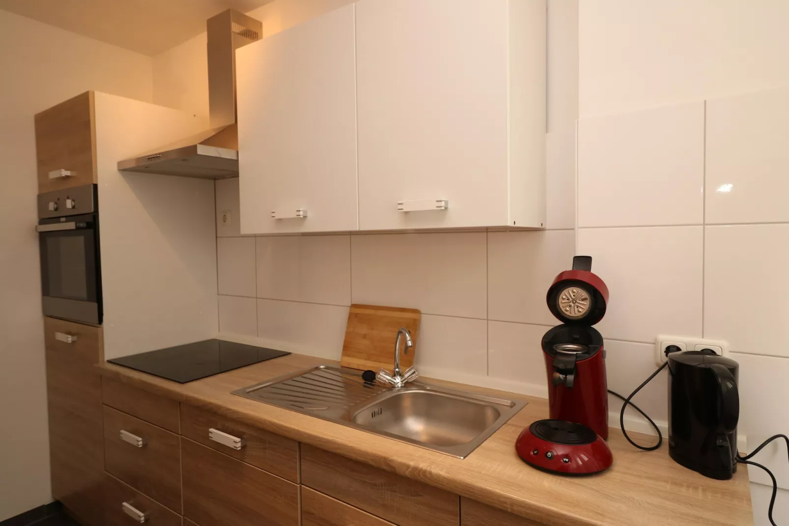 Zentrales Apartment in Messenähe-Image-tags.